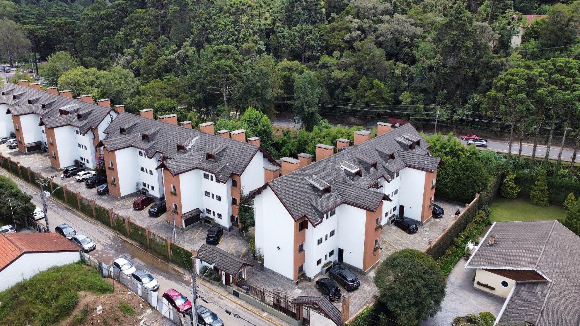 Apartamento No Centrinho Para A Familia Campos do Jordão Extérieur photo
